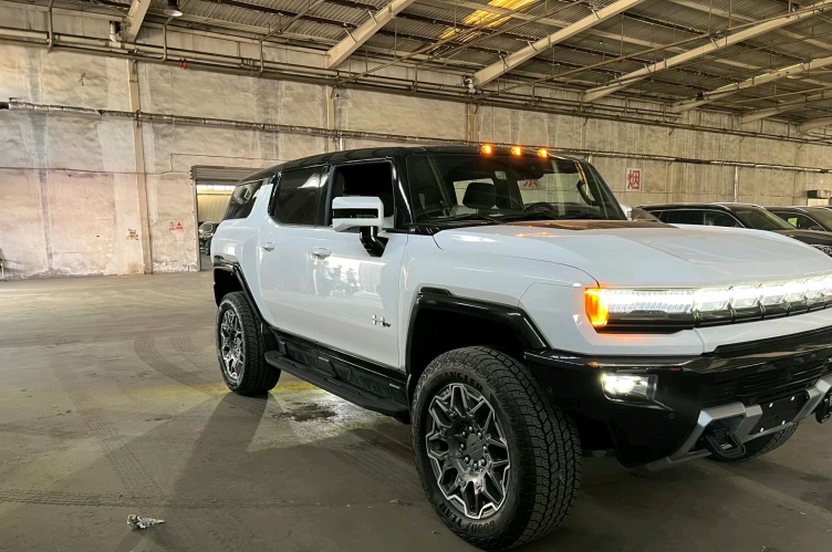 全新悍马ev越野车:电动四驱越野的新篇章