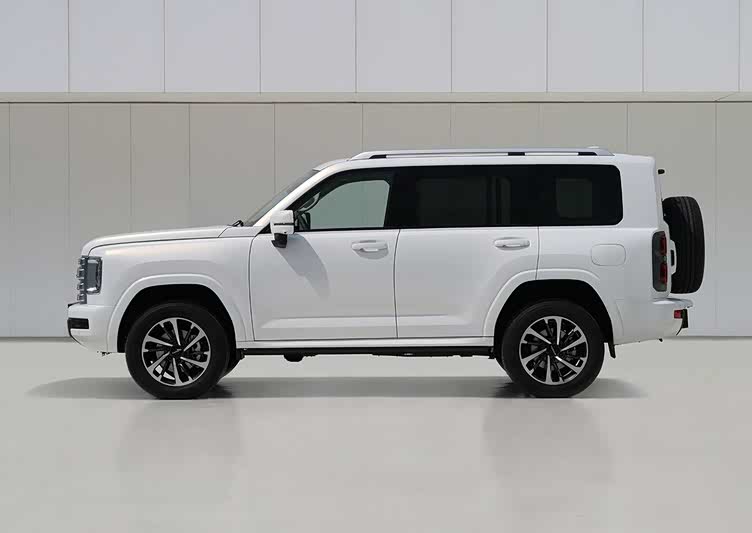 新款哈弗h9正式申报外观很方正硬朗57座都有两种动力