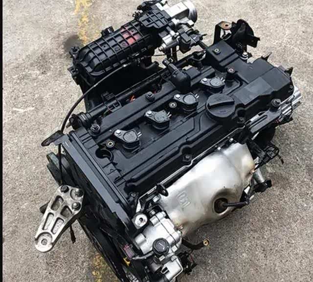 此外,伊兰特的发动机和变速箱技术较为成熟,故障率相对较低,这也有助