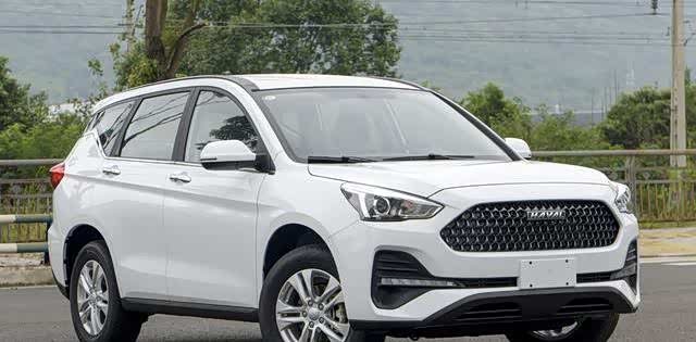 哈弗m6虽然动力系统比较陈旧但10万元以内落地还是很好的选择