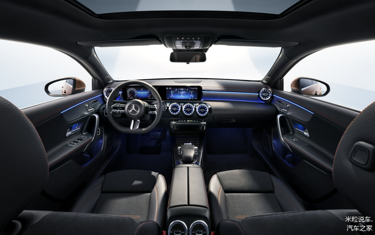 奔驰a级15万级长轴距新车amg套件内饰很奢华