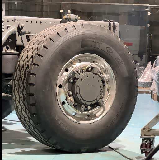 中国重汽原厂曼恩拓越野房车蓝标系列底盘来了!