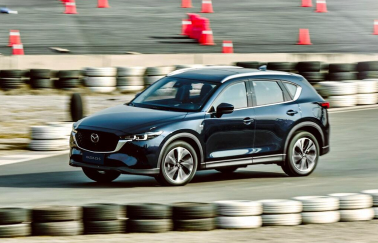 而mazda cx-50行也作为马自达全新推出的suv车型,在空间,安全,智能化