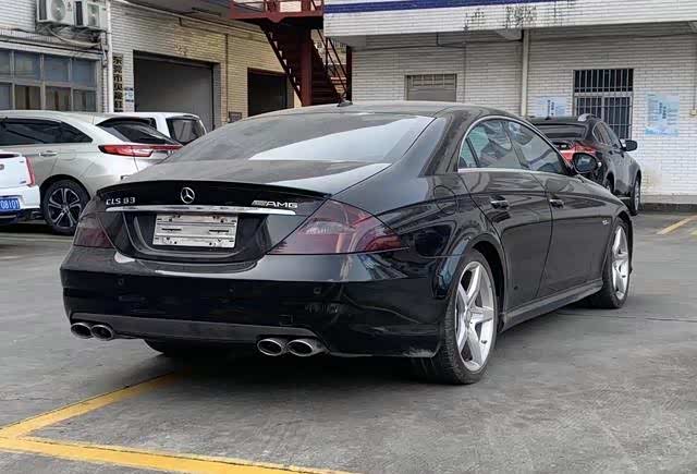几万块买12款奔驰经典cls63这款车是将力量与优雅完美融合的杰作