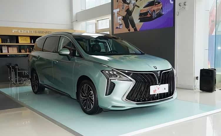 最后在动力方面,风行·游艇全系搭载来自沈阳航天三菱的4a95td 1.