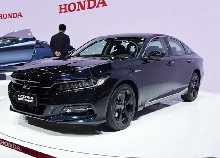 带你了解全新本田雅阁翔龙限量版颜值升级