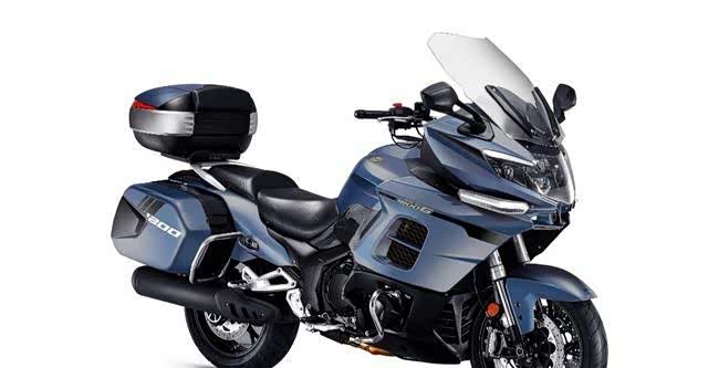 钱江贝纳利三缸巡航车——1200gt,动力与舒适并存