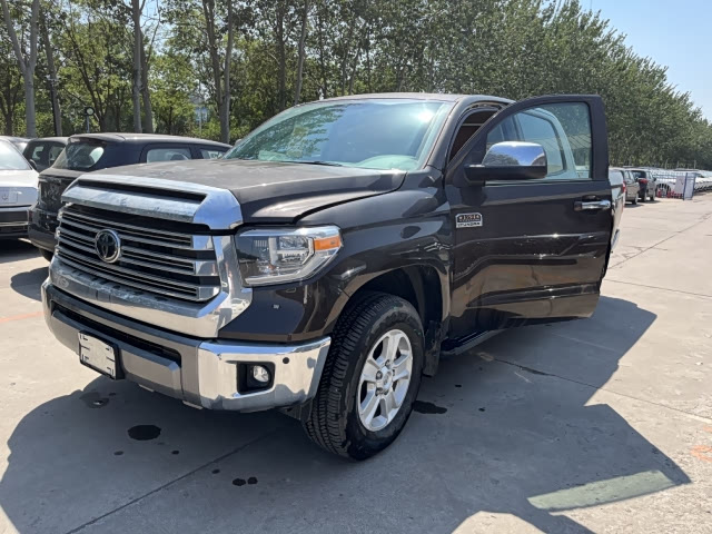 平行进口丰田坦途5.7l配置详情解析