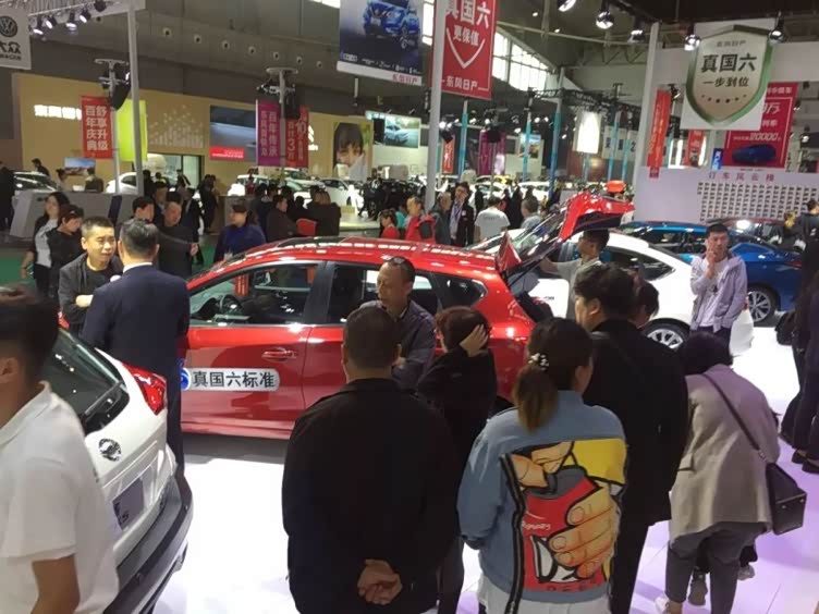 买车选对时机五一车展来抄底