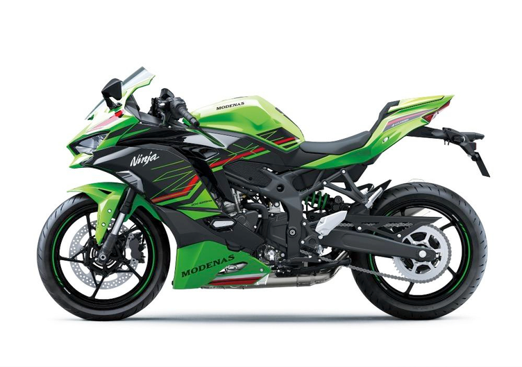 2024款川崎zx25rr正式登陆马来西亚市场原厂仅供两种车色选择