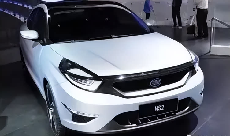 终于亮相了5万起油耗低至4毛满油跑859公里还配丰田引擎