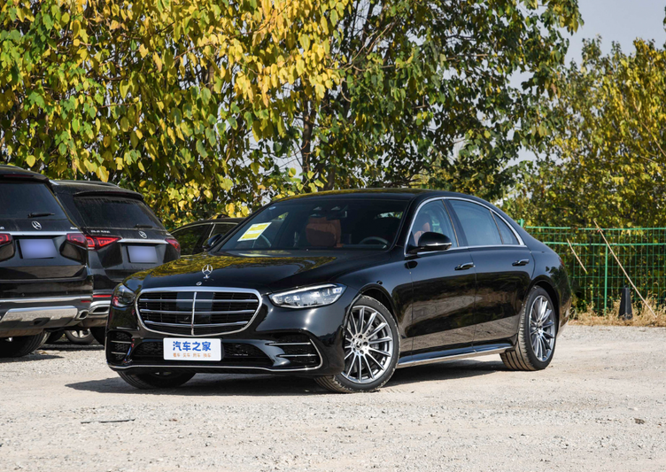 奔驰s580车身典雅大气豪华之巅的旗舰之选