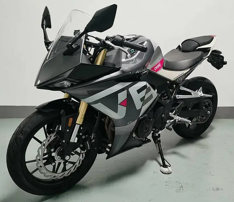 它着迷的声量让大家疯狂,所以黄龙600的销量能有一席之地是有道理的