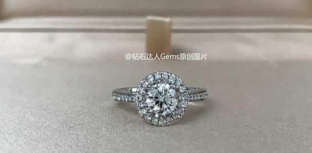 哪个牌子的钻戒性价比更高?