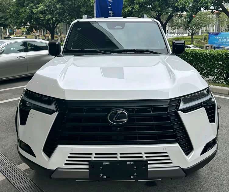 新款雷克萨斯gx越野车超越想象的豪华越野之旅24t8at