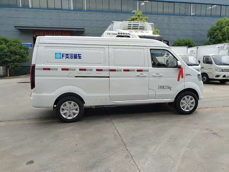 金杯新海狮s面包冷藏车报价