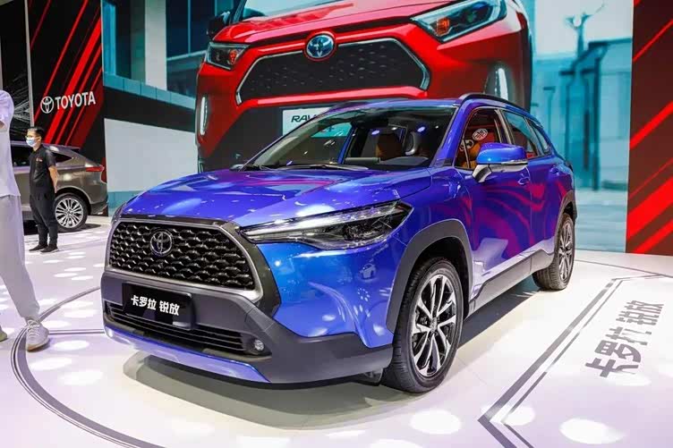 卡罗拉cross定位紧凑型suv,国产后的卡罗拉锐放和锋兰达成为旗下售价