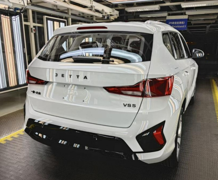 化身大包子全新大众捷达vs5正式下线增加手动挡车型