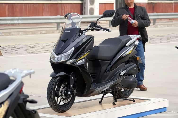 大阳vicore40混动升级同步多款车型更新上市