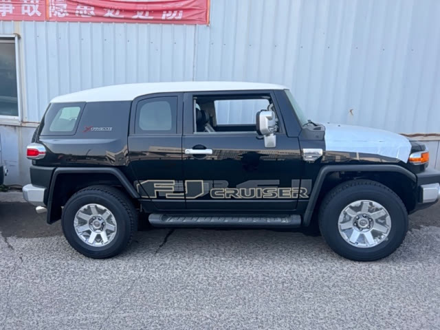 平行进口丰田fj酷路泽"沙漠小王子"越野