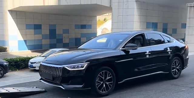 别说这款宝骏530,即使是驴头标的宝骏汽车都已经全面停产停售了,现在