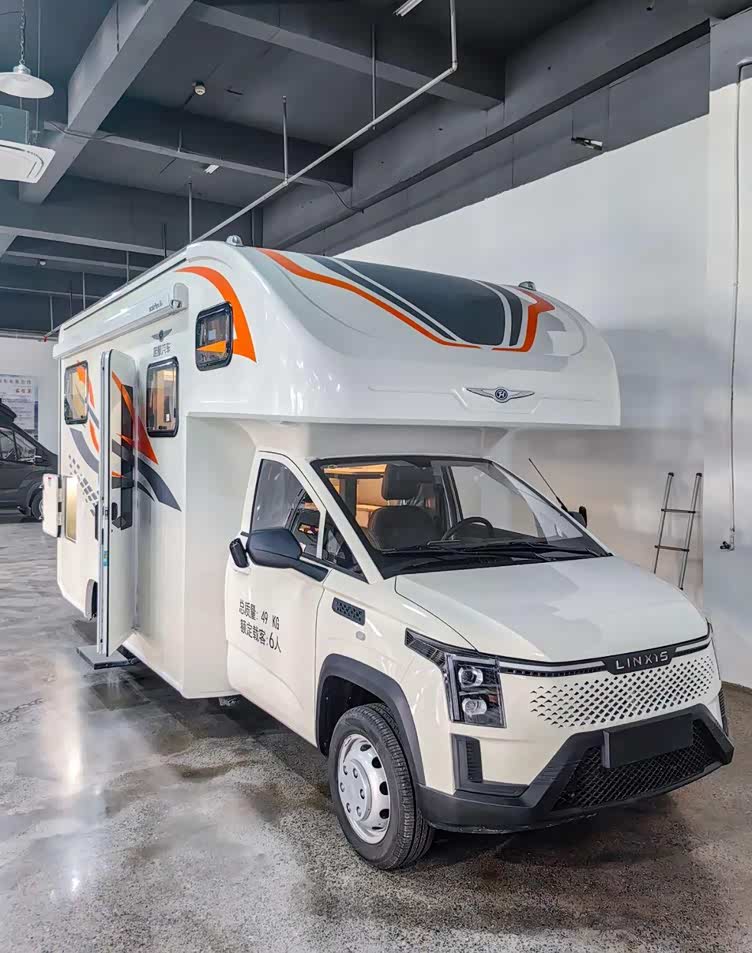 旌航菱势黄金卡自动挡房车 增程式混动系统 l型卡座布局_车家号_发现