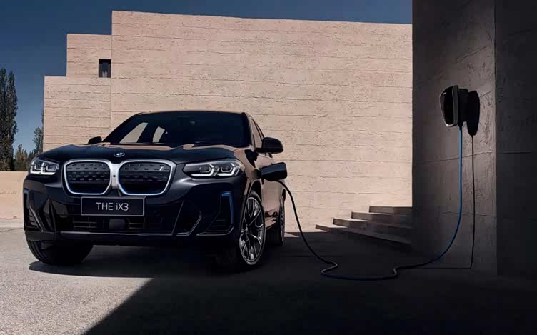 40万的宝马ix3现仅需26万就能买油改电又何妨