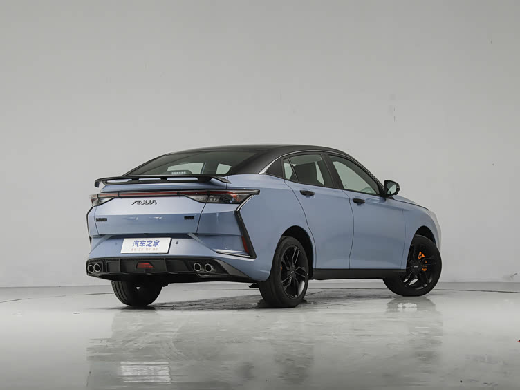 东风风神奕炫动力表现出色油耗表现优秀