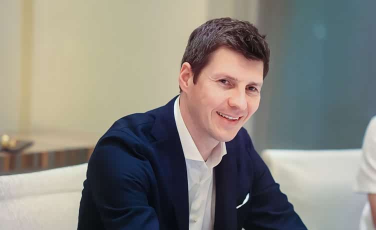 沈明轩:拥抱电气化是更好的优化高性能amg