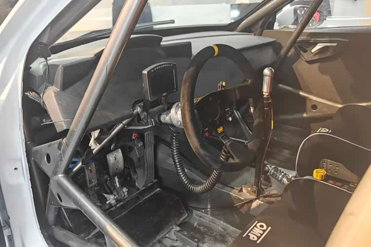 价值200万的奥迪a3带你飞驰人生