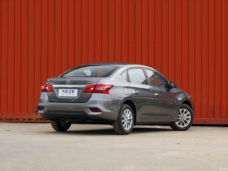 降价潮来袭,比亚迪秦plus和日产轩逸经典和大众朗逸怎么选?