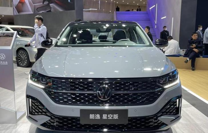 2023上海车展:大众朗逸15t车型首发