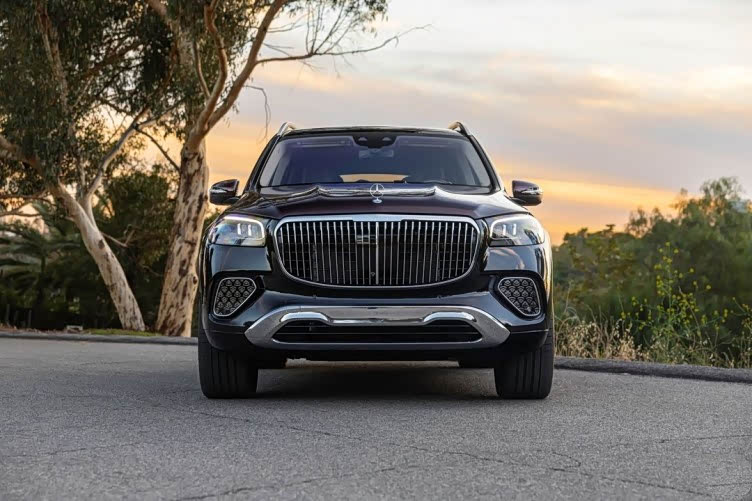 新款梅赛德斯迈巴赫gls奢华细节升级低调中彰显尊贵