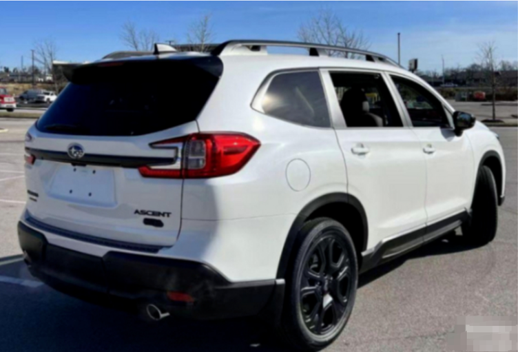 造型霸气斯巴鲁ascent攀登者实车图曝光实力不容小觑