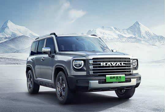 后者是新能源城市suv,前者是新能源轻越野suv,从设计到动力都向越野