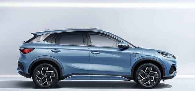 价格战升级元plus荣耀版正式上市1198万起轴距2720mm