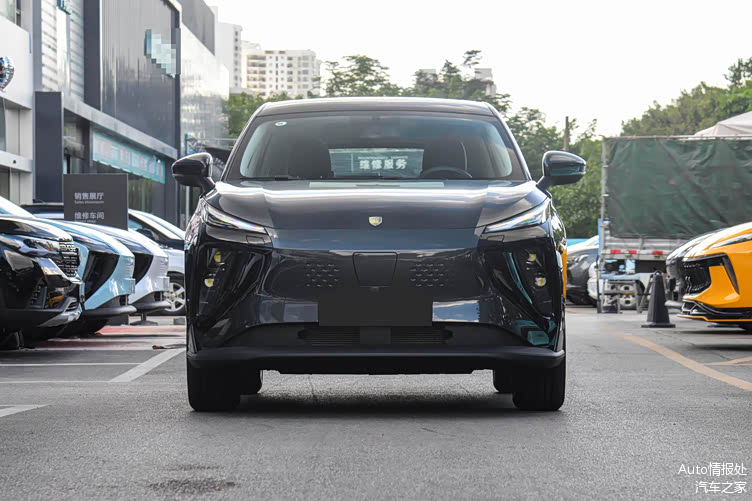 售价998万元起东风风行雷霆新车型上市续航410公里