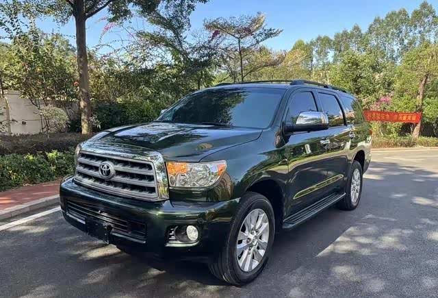 14年丰田红杉全款118万日系豪华全尺寸suv车型的天花板