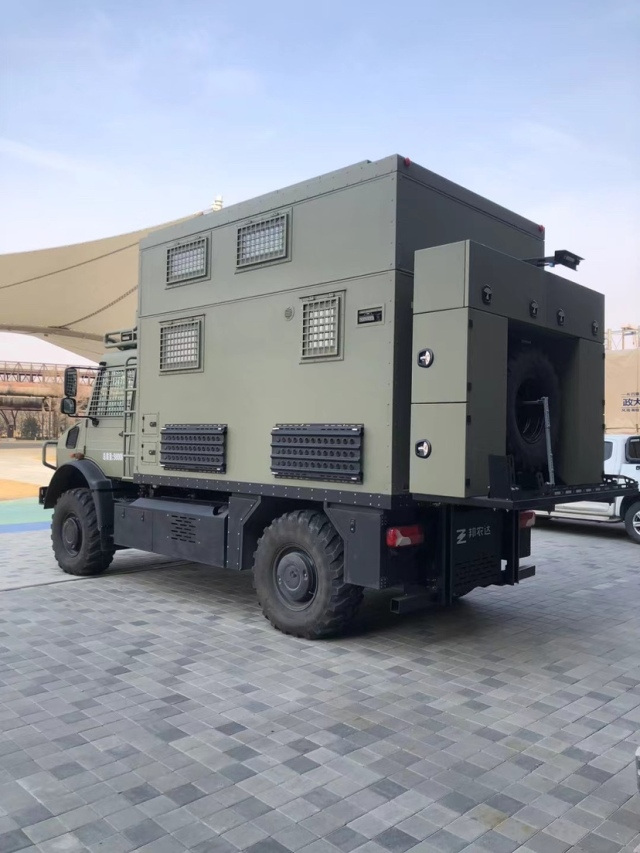 总体而言,乌尼莫克u4023(参数|询价)是一款融合了奔