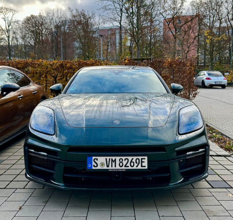 探秘保时捷panamera豪华轿跑的极致演绎