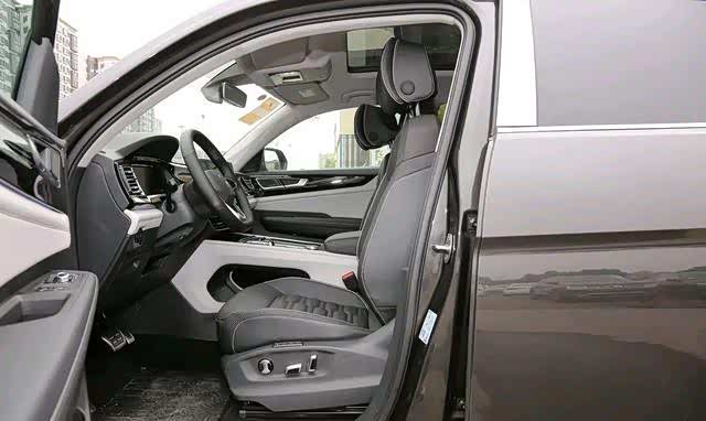 体验途昂x大众冷门suv有气场大空间售282万元起