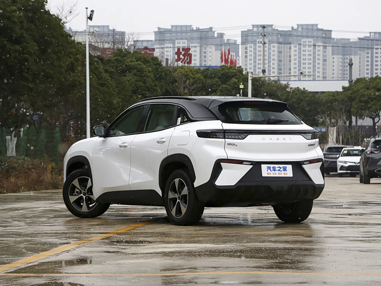 奇瑞eq7!全封闭格栅设计引领新风尚