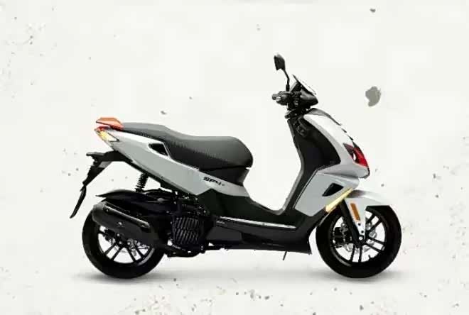 售价13800元欧系踏板车升级还降价标致150咋就变便宜了呢