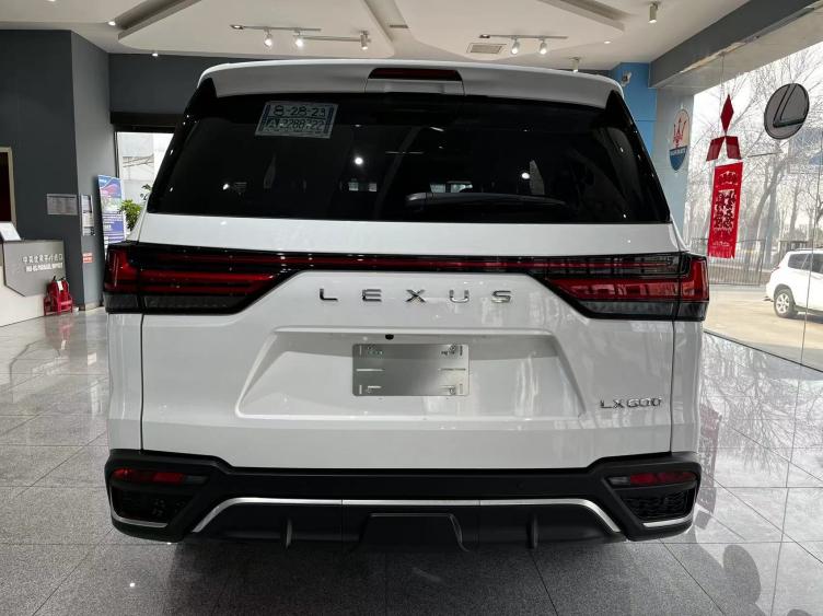 丰田lxv6越野车报价图片