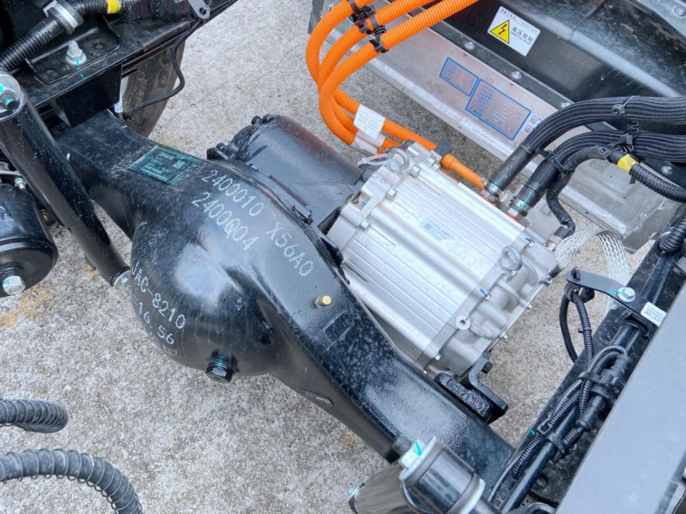 江淮帅铃es6纯电42米冷藏车