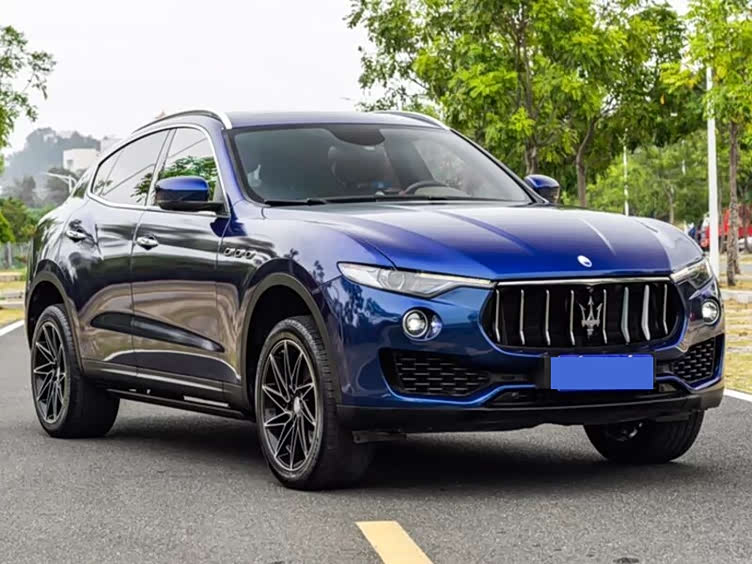 40万买辆玛莎拉蒂开着拉风又给力我清楚了这辆二手豪车优缺点