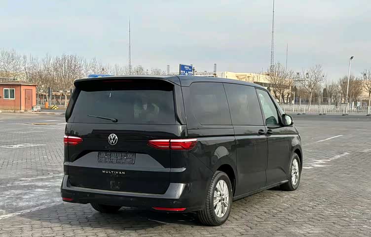 终于开始在mpv领域发力大众迈特威t7抵达港口你期待吗