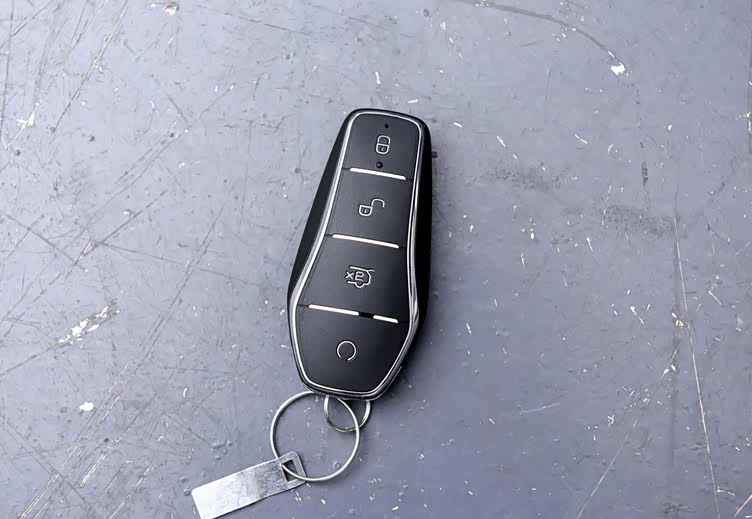 价格战开打!比亚迪:7.