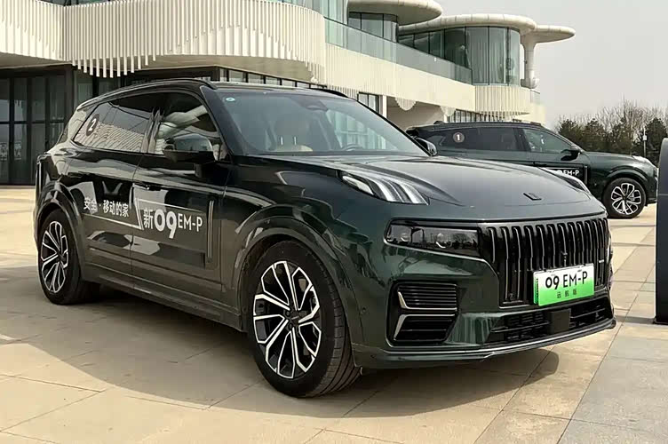 强配置低能耗领克09emp实车曝光国产7座suv的王牌