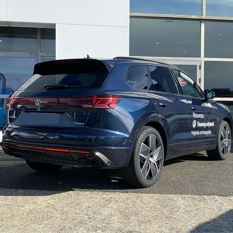 新款大众途锐r霸气的设计性能suv